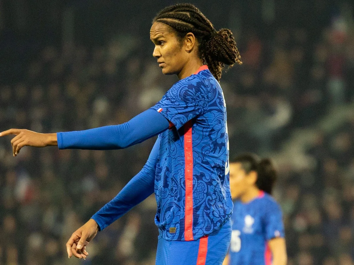 Bagaimana Wendie Renard Membangun Karier Fenomenal di Dunia Sepak Bola?