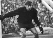 Mengapa Lev Yashin Dianggap Legenda Kiper Terbaik Sepanjang Sejarah?