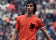 Mengenal Johan Cruyff: Perjalanan Ikonik di Lapangan Hijau Dunia Sepak Bola